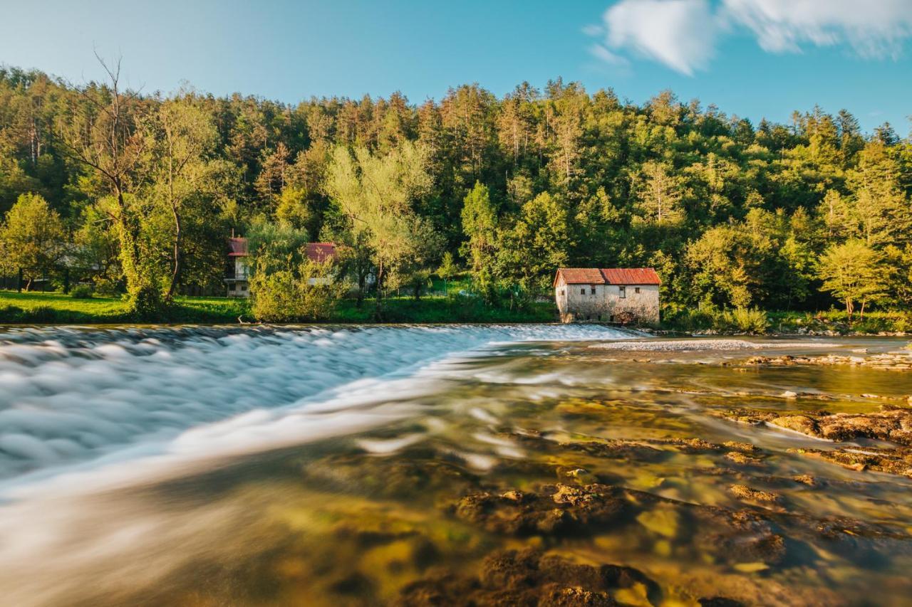 Glamping Kolpa Resort Gradac 외부 사진