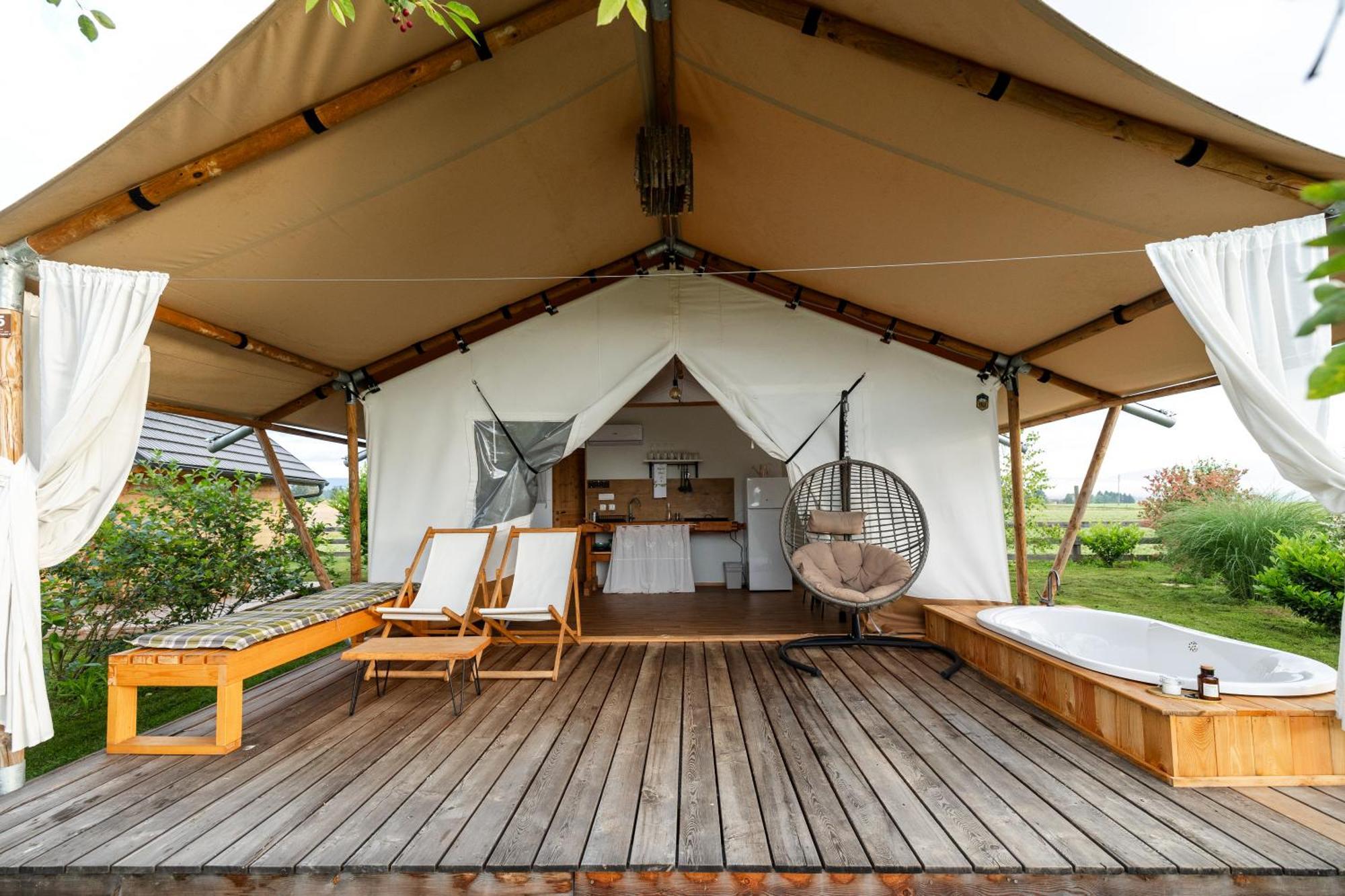 Glamping Kolpa Resort Gradac 외부 사진